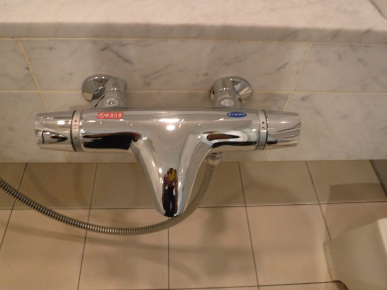 浴室水栓グローサーモ3000温調ハンドル不良修理 | グローエ施工事例 - グローエ正規代理店 GROHE MART（グローエマート）