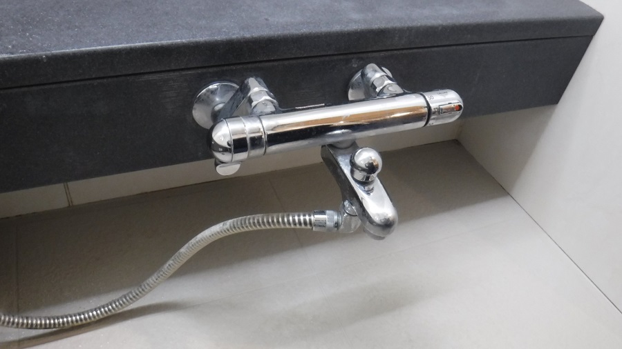 浴室水栓グローサーモ1000とキッチン水栓ゼドラを交換 - GROHE MART 