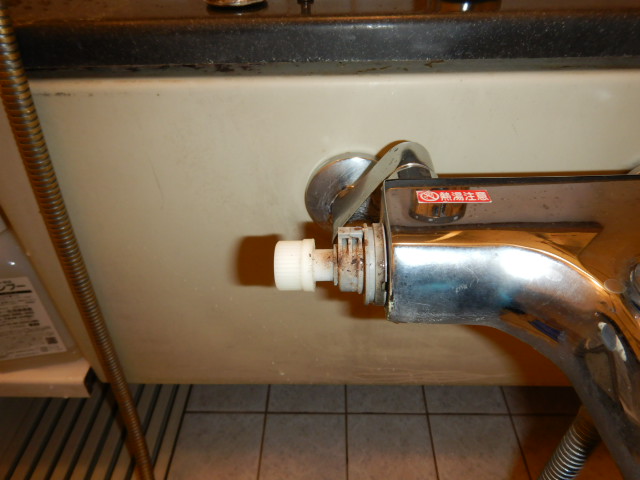 浴室水栓オートマチック2000水漏れ修理 - GROHE MART 施工ブログ