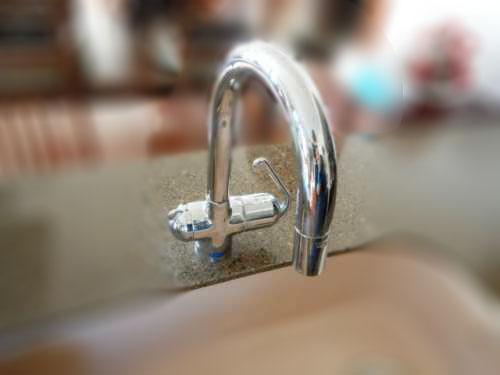 施工前:既存浄水器兼用水栓