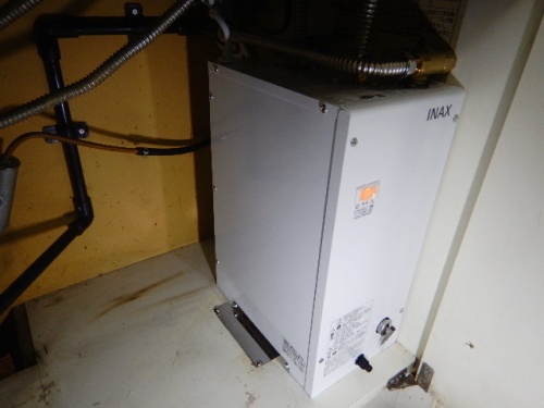 電気温水器
