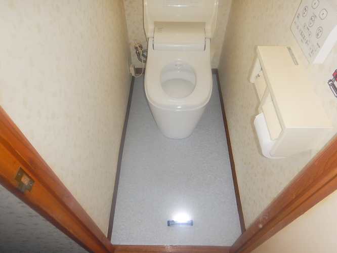 トイレ排水漏れ修繕工事（横浜市鶴見区東寺尾北台） 日本ホーム施工BLOG