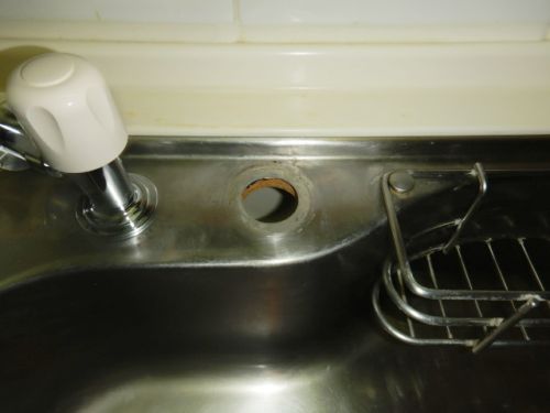 既存のキッチン水栓撤去