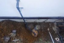 洗面床下給水管の漏水修繕工事（国分寺市泉町）