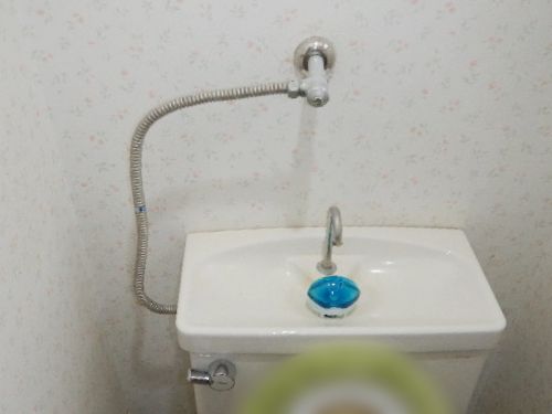 施工前_トイレ給水管
