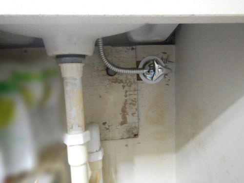 止水栓へ接続
