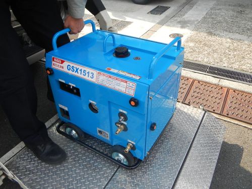 業務用高圧洗浄機
