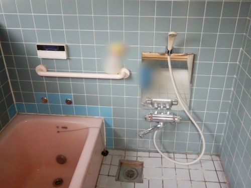 洗い場水栓再取付・浴槽水栓撤去