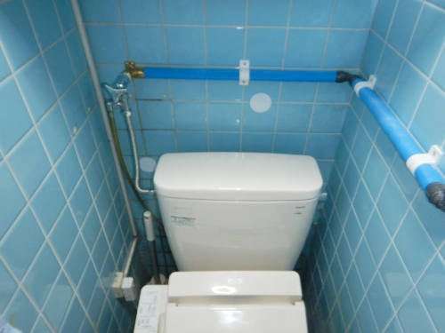 止水栓へ接続