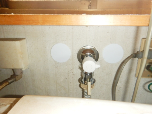 水栓交換および新しい給水管と接続