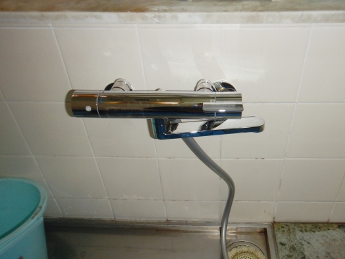 浴室水栓へ接続